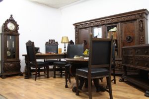 Скупка антикварной мебели